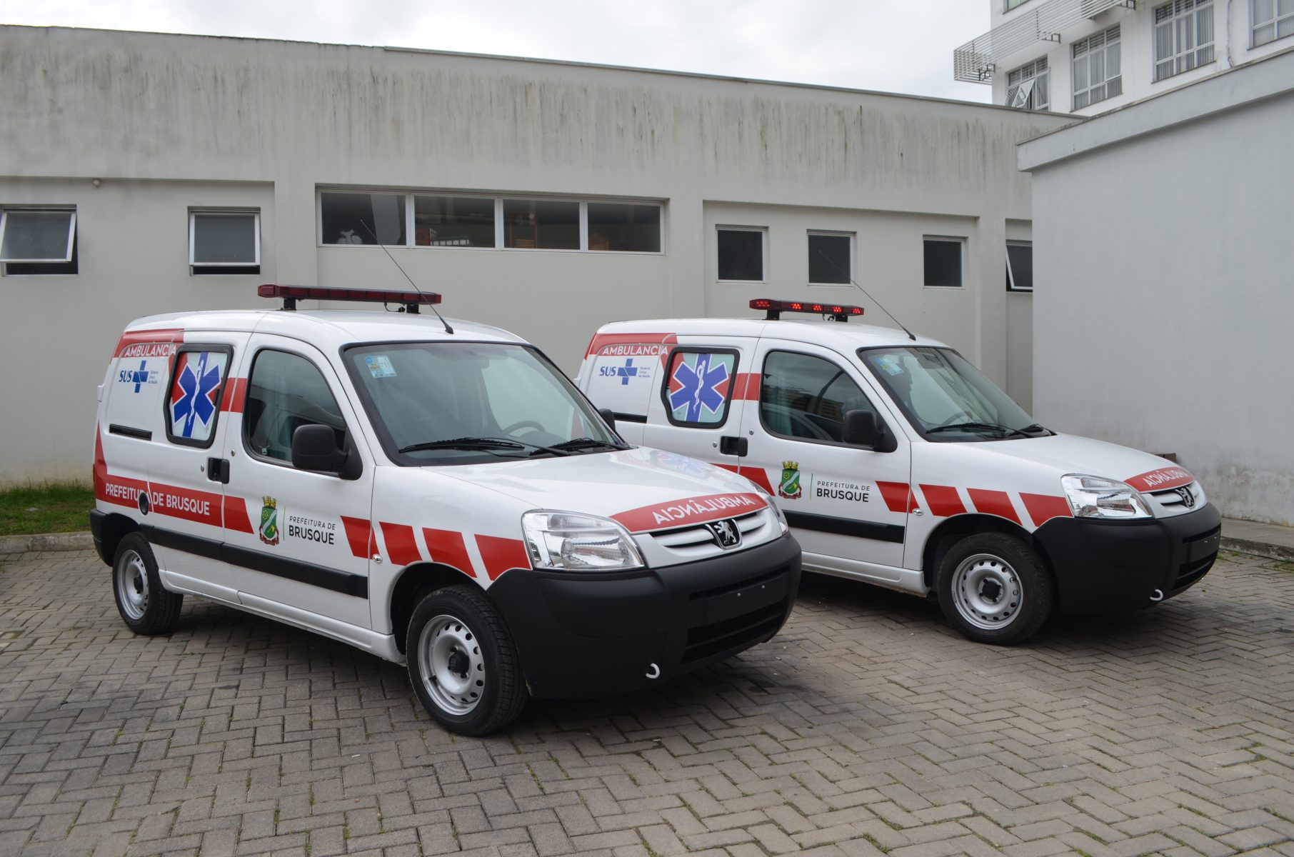 Secretaria de Saúde de Brusque passa a contar com mais duas ambulâncias