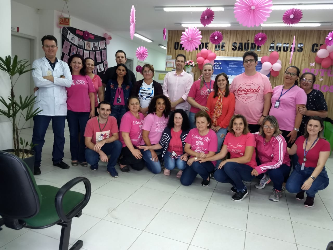 Evento do Outubro Rosa reúne quase 300 pessoas no Posto de Saúde de Águas Claras
