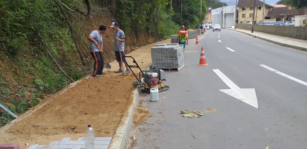 Governo de Estado autoriza pagamento em parcela única de R$ 750 mil para obra na rua Padre Antônio Eising