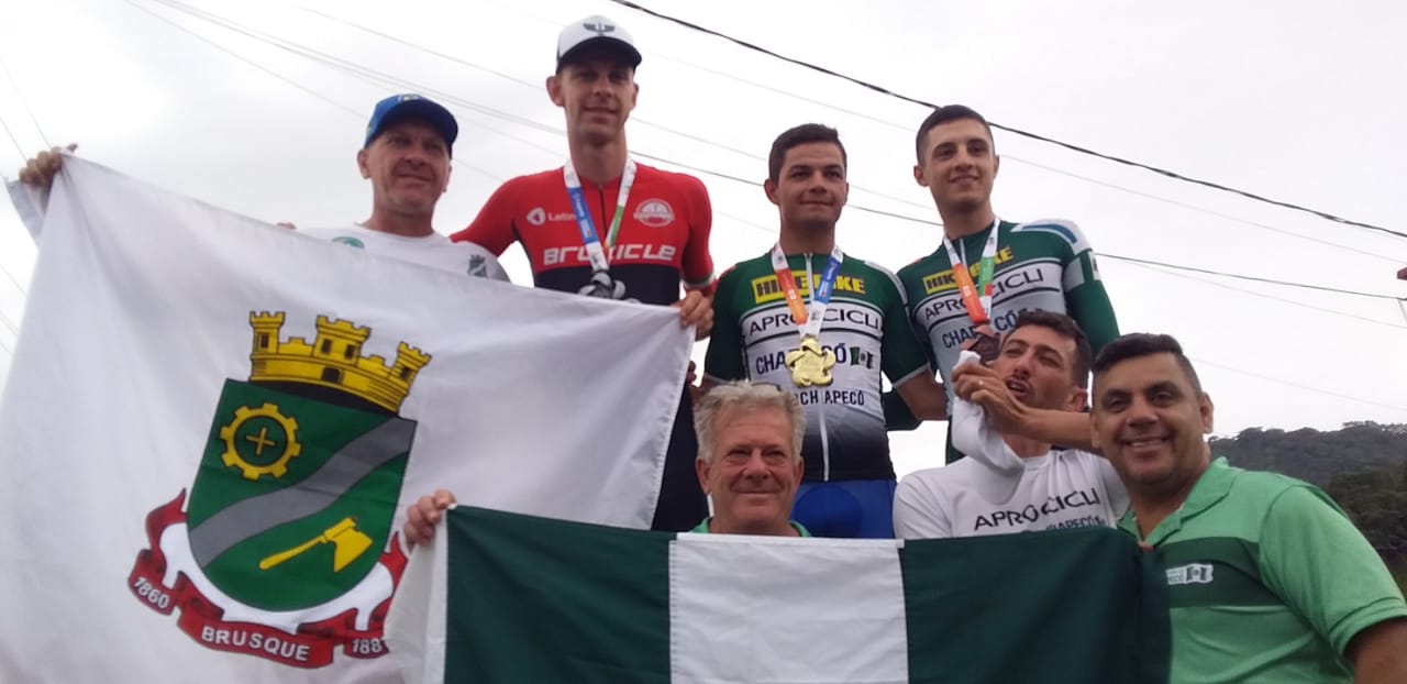 Brusque é prata no contrarrelógio e se aproxima do título de campeão geral do ciclismo dos Jogos Abertos