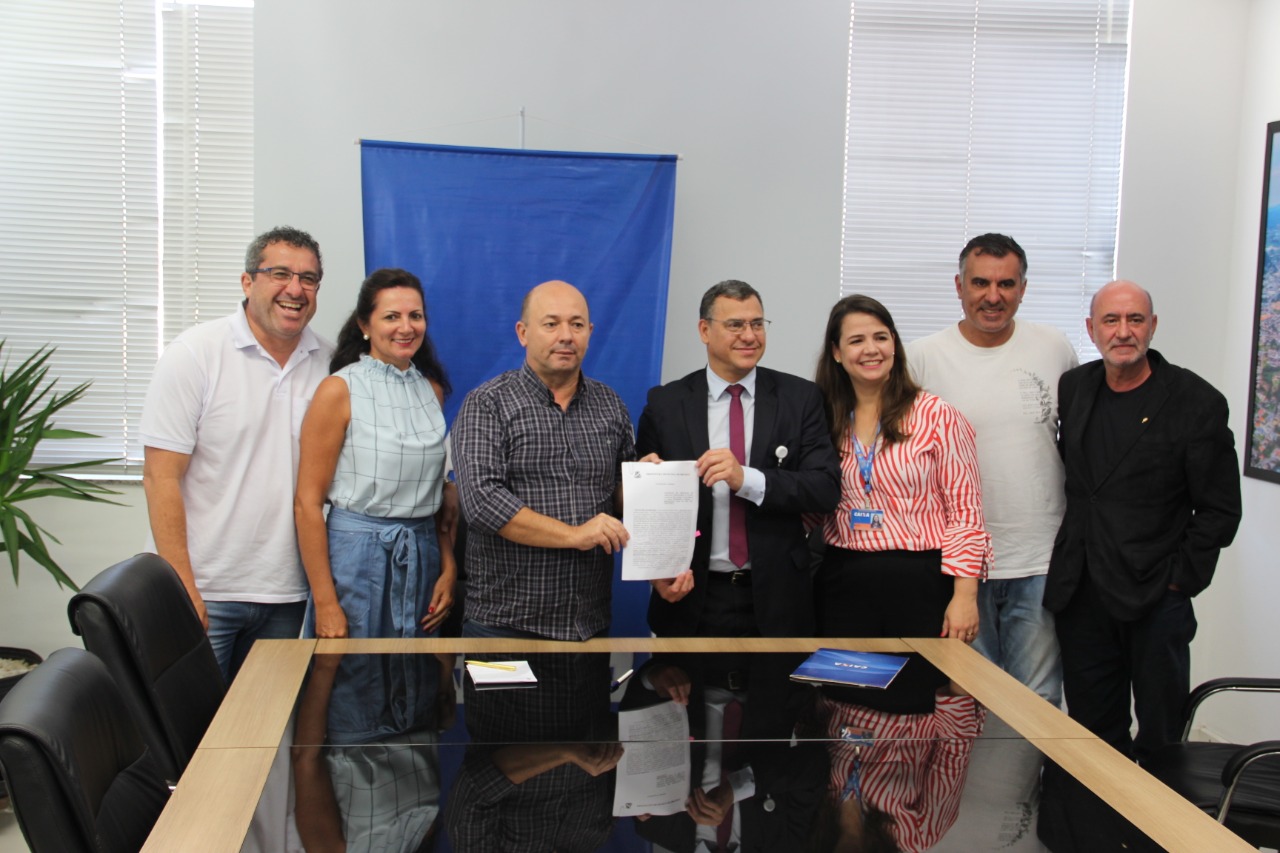 Prefeitura renova contrato com a Caixa Econômica Federal para serviços de Folha de Pagamento