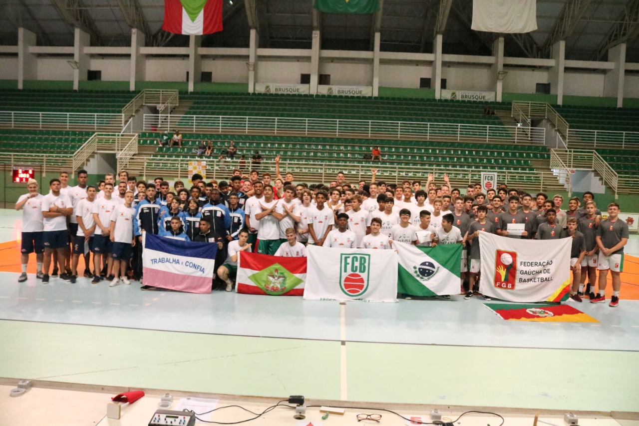 Campeonatos Sul-Brasileiros de Basquete encerram com títulos das seleções do Paraná e de Santa Catarina