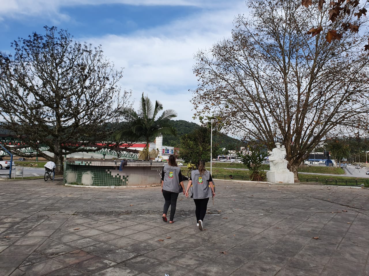 Prefeitura segue com trabalhos de abordagem social na Praça Gilberto Colzani