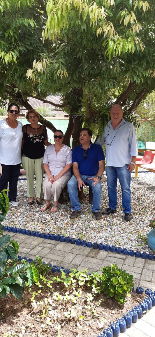 Projeto Nossa Escola Nosso Lar é apresentado para gerente de Agricultura de Tubarão