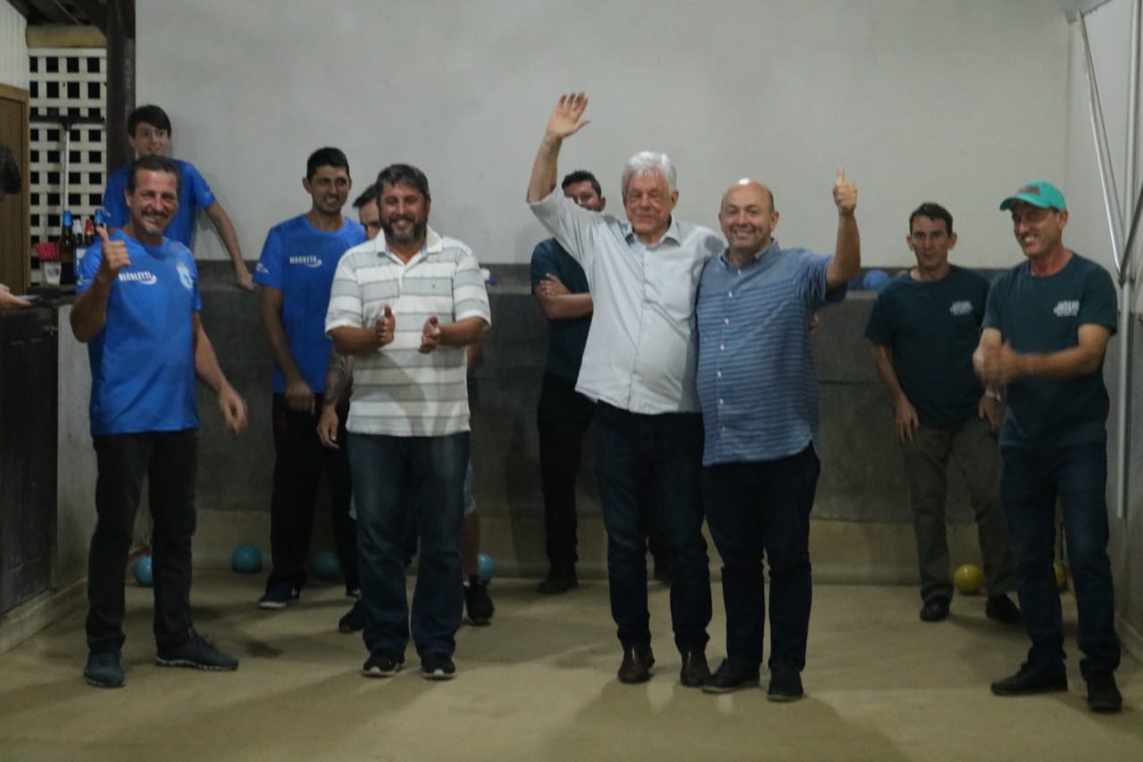 Auto Peças Nicoletti e Móveis Modesto abrem o Municipal de Bocha Vale Tudo masculino de Brusque