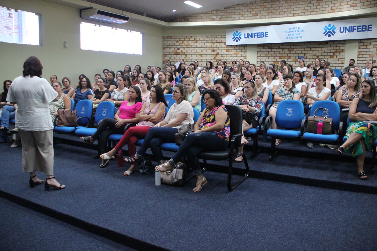 Secretaria da Educação realiza mais uma etapa de formação contínua com os professores da educação infantil