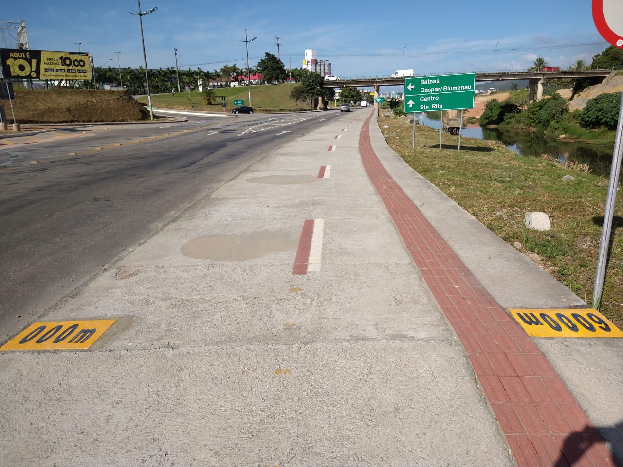 Fundação de Esportes e Setram realizam marcação de distância na avenida Beira Rio