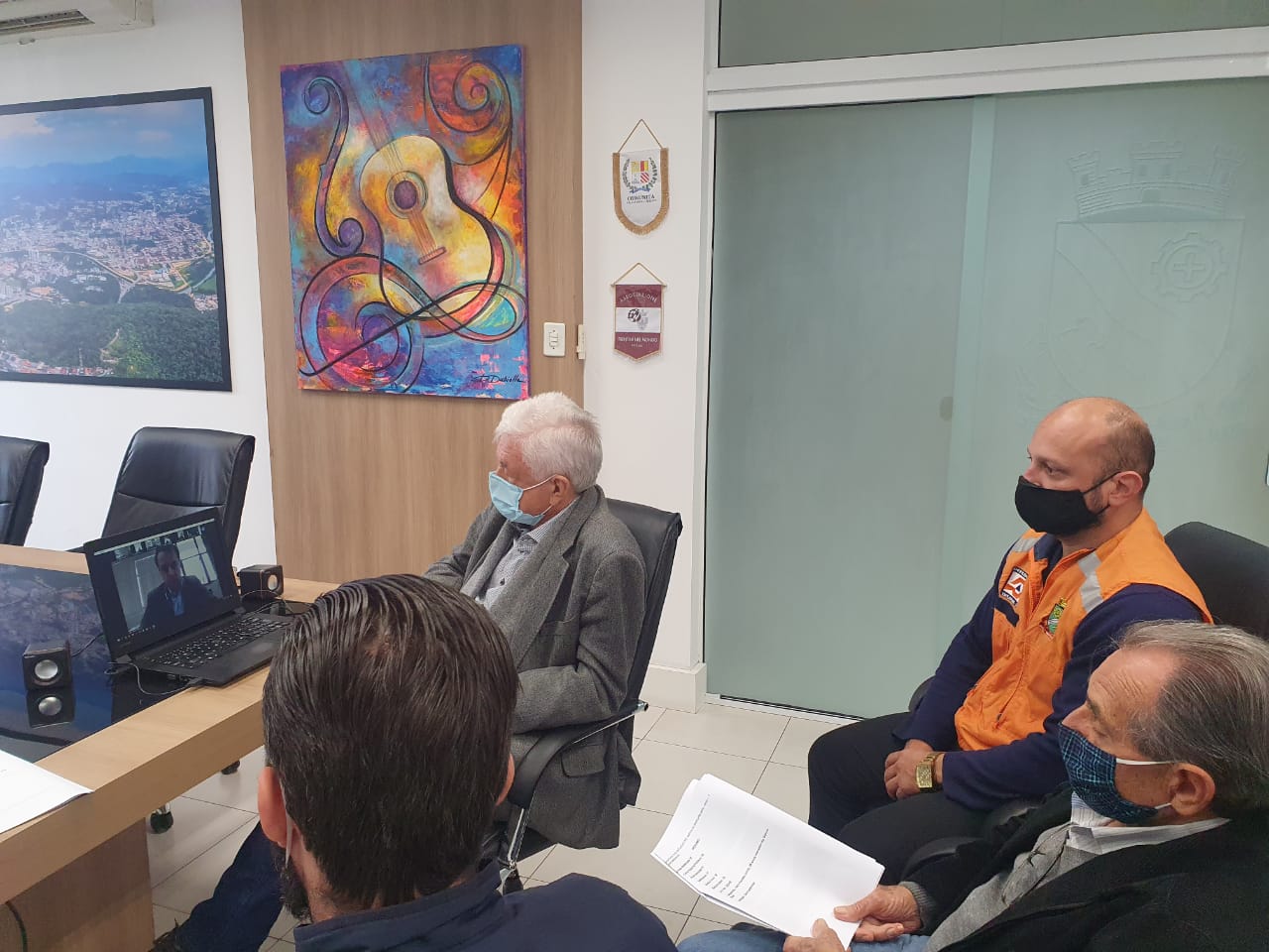 Ciclone: Prefeito de Brusque participa de reunião on-line com governador