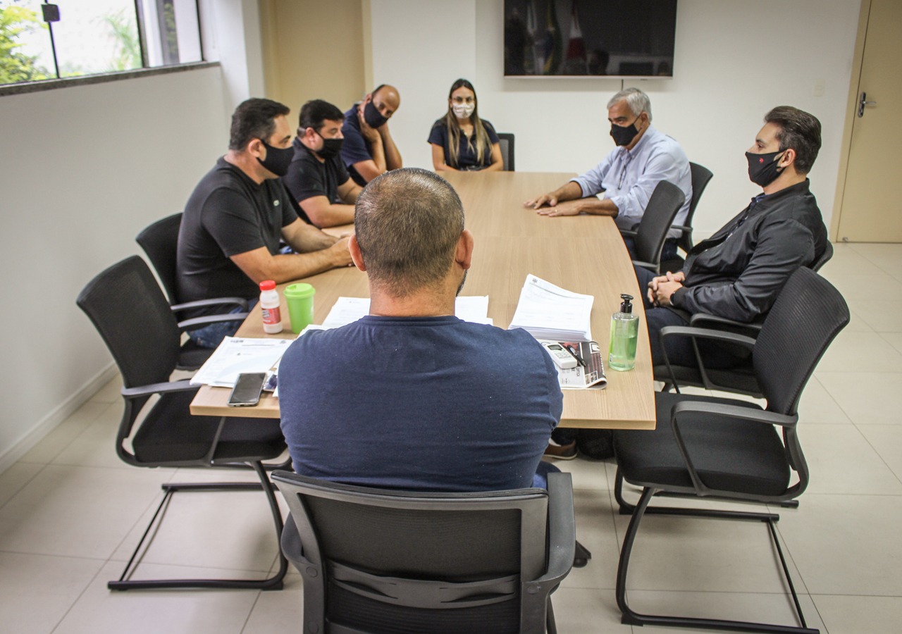 Secretários municipais de Navegantes fazem benchmarking no Samae Brusque