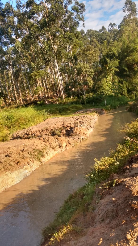 Confira as atividades da patrola e limpeza de valas da Secretaria de Obras