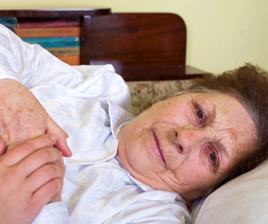 Vacinação contra Covid-19: Familiares de idosos entre 70 e 74 anos do Centro devem procurar a UBS