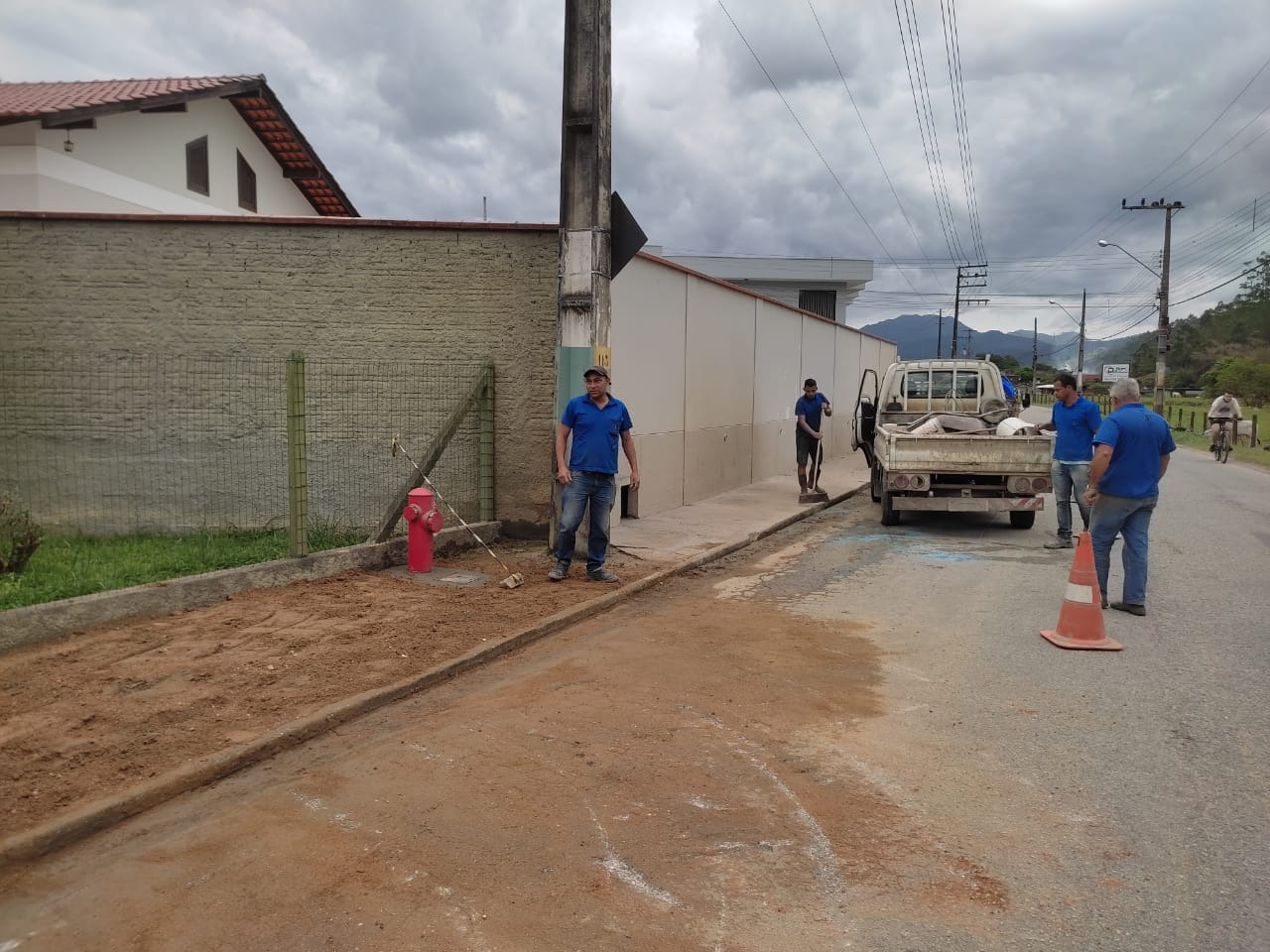 Segurança e logística: Samae inicia instalação de novos hidrantes