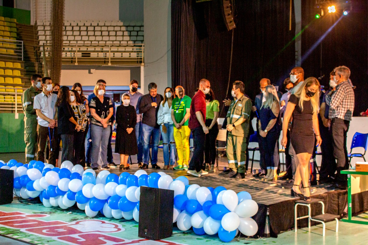 Dia da Vitória reconhece e agradece os profissionais de saúde e gestores que atuaram na linha de frente da Covid-19