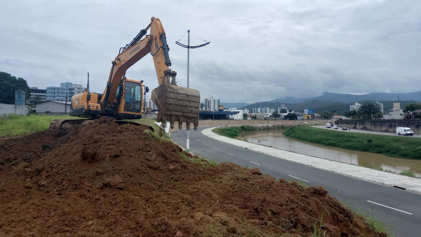 Avenida Governador Luiz Henrique da Silveira passará a ter trânsito em mão dupla