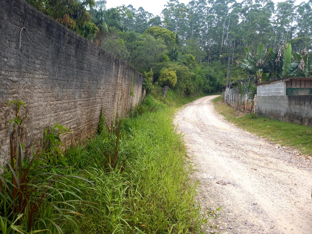 Confira as atividades da equipe de patrola e limpeza da Secretaria de Obras