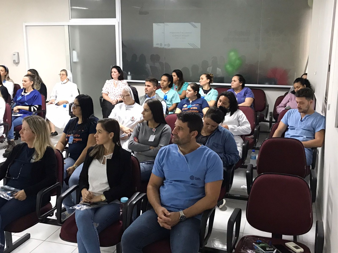 Secretário de Saúde ministra palestra no Hospital Azambuja