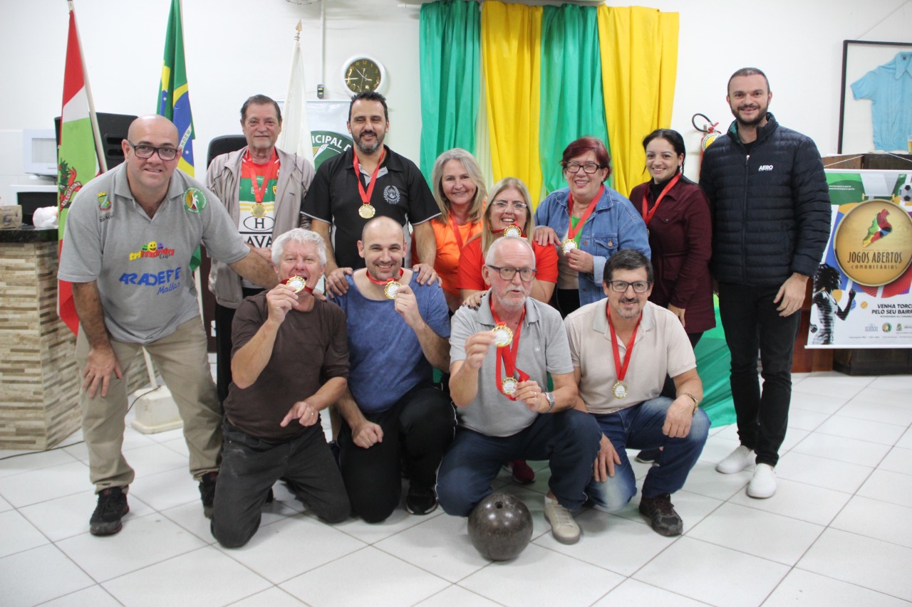 Equipe Laranja vence o Campeonato Municipal de Bolão 23