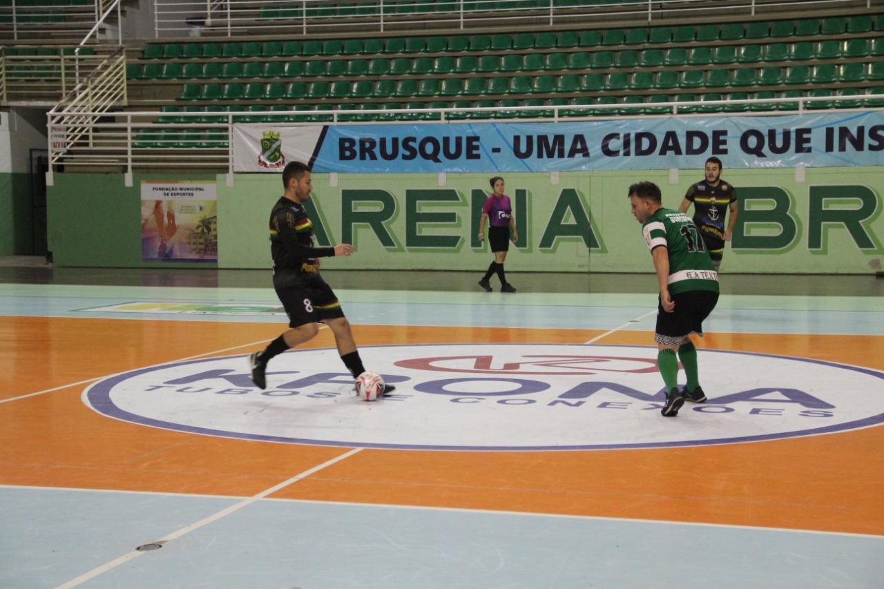 Jogos eliminatórios marcam a noite de segunda-feira (04) nos Jogos Comunitários