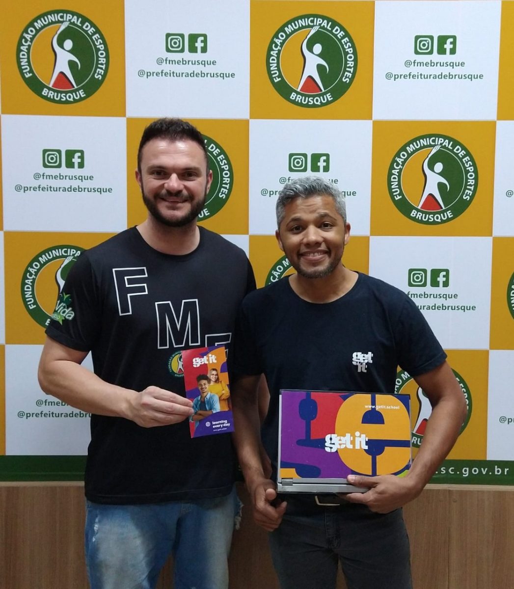 Fundação Municipal de Esportes e escola de idiomas Get It fecham parceria