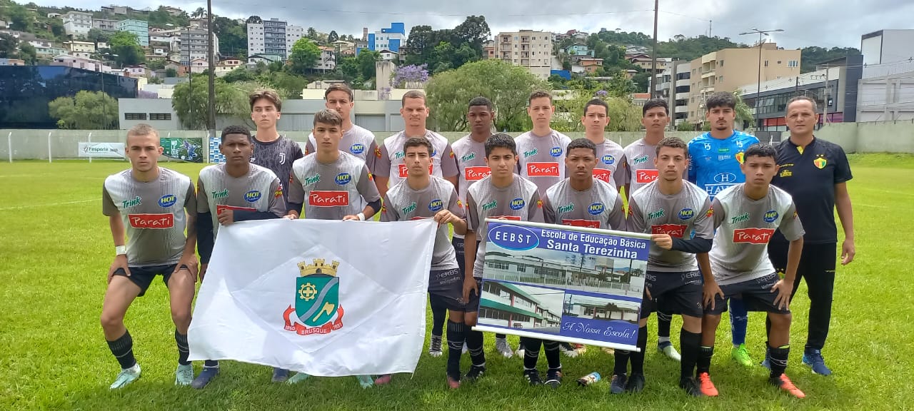 Santa Terezinha é campeão do Moleque Bom de Bola