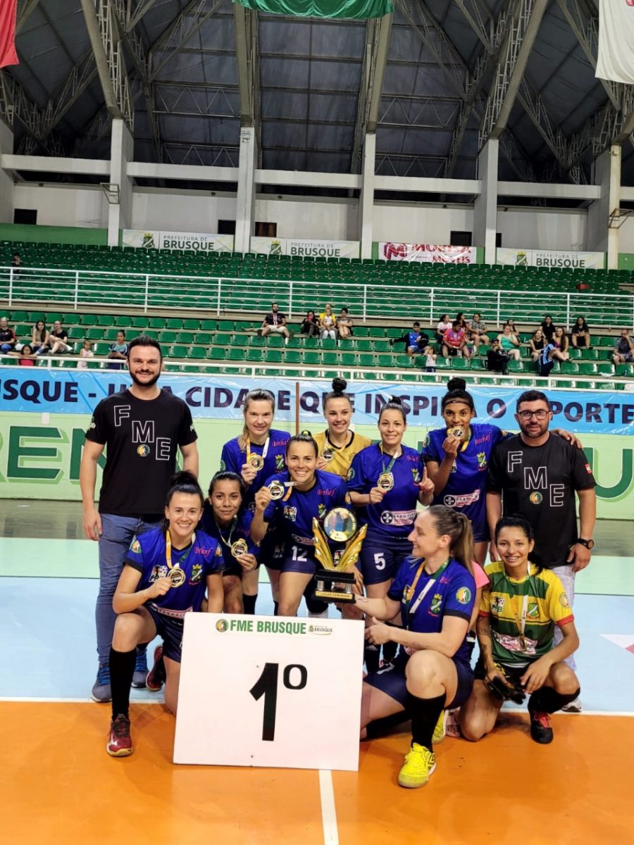 Brusque Futsal fatura o título do Campeonato Municipal de Futsal Livre Feminino 2022