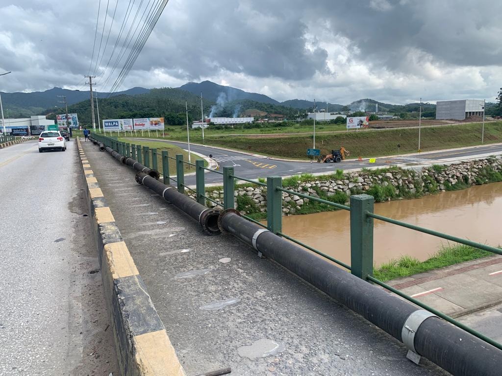 Ponte Santos Dumont opera em meia pista na manhã desta sexta-feira