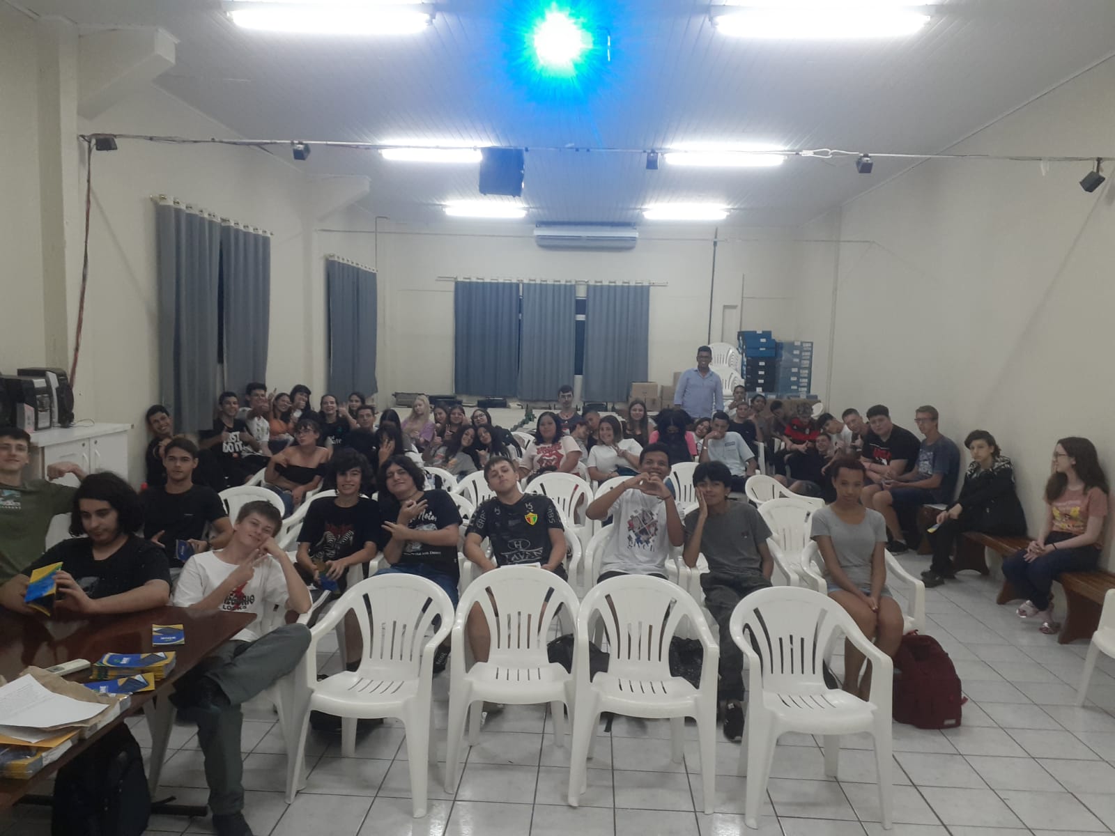 Sine Brusque ministra palestra para escola Gregório Locks