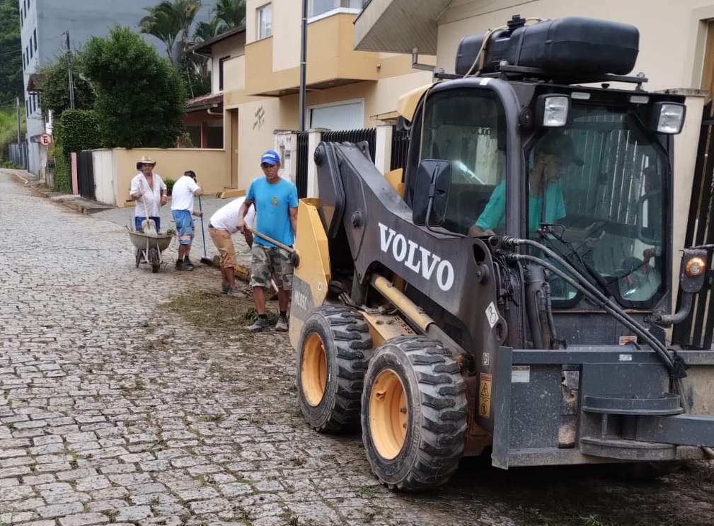 Confira o cronograma de ações da Secretaria de Obras previsto para esta sexta-feira (10)