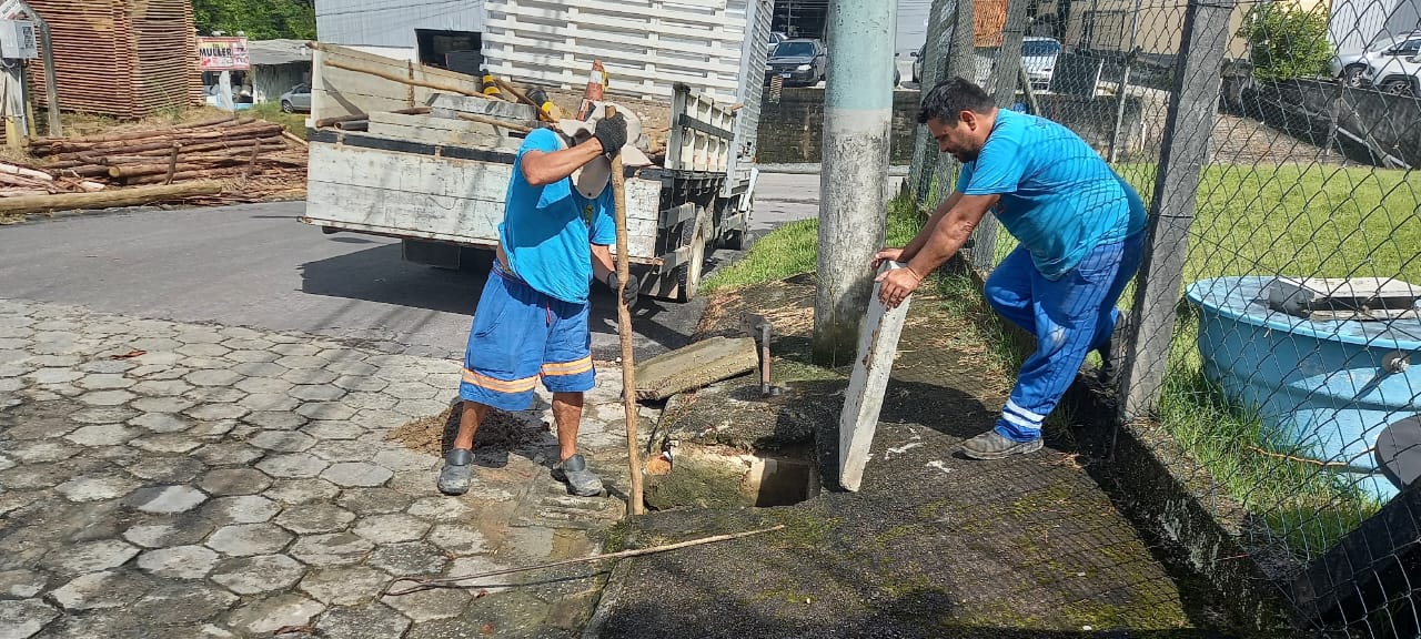 Brusque possui mais de 20 mil bocas de lobo espalhadas pela cidade