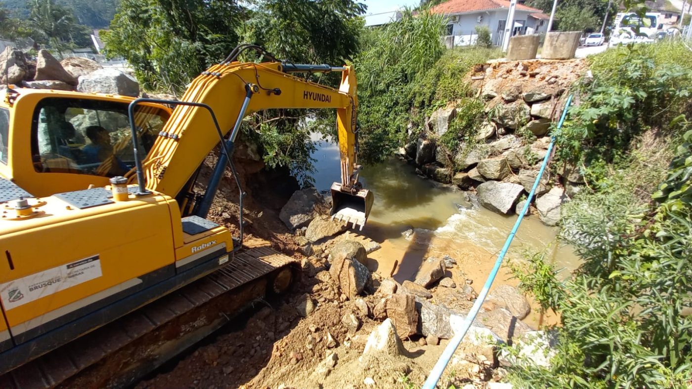 Confira as ações da Secretaria de Obras programadas para esta segunda-feira (20)