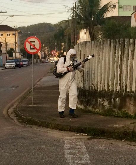 Dengue: Agentes de endemias irão pulverizar ruas no Primeiro de Maio nesta quinta-feira (23)
