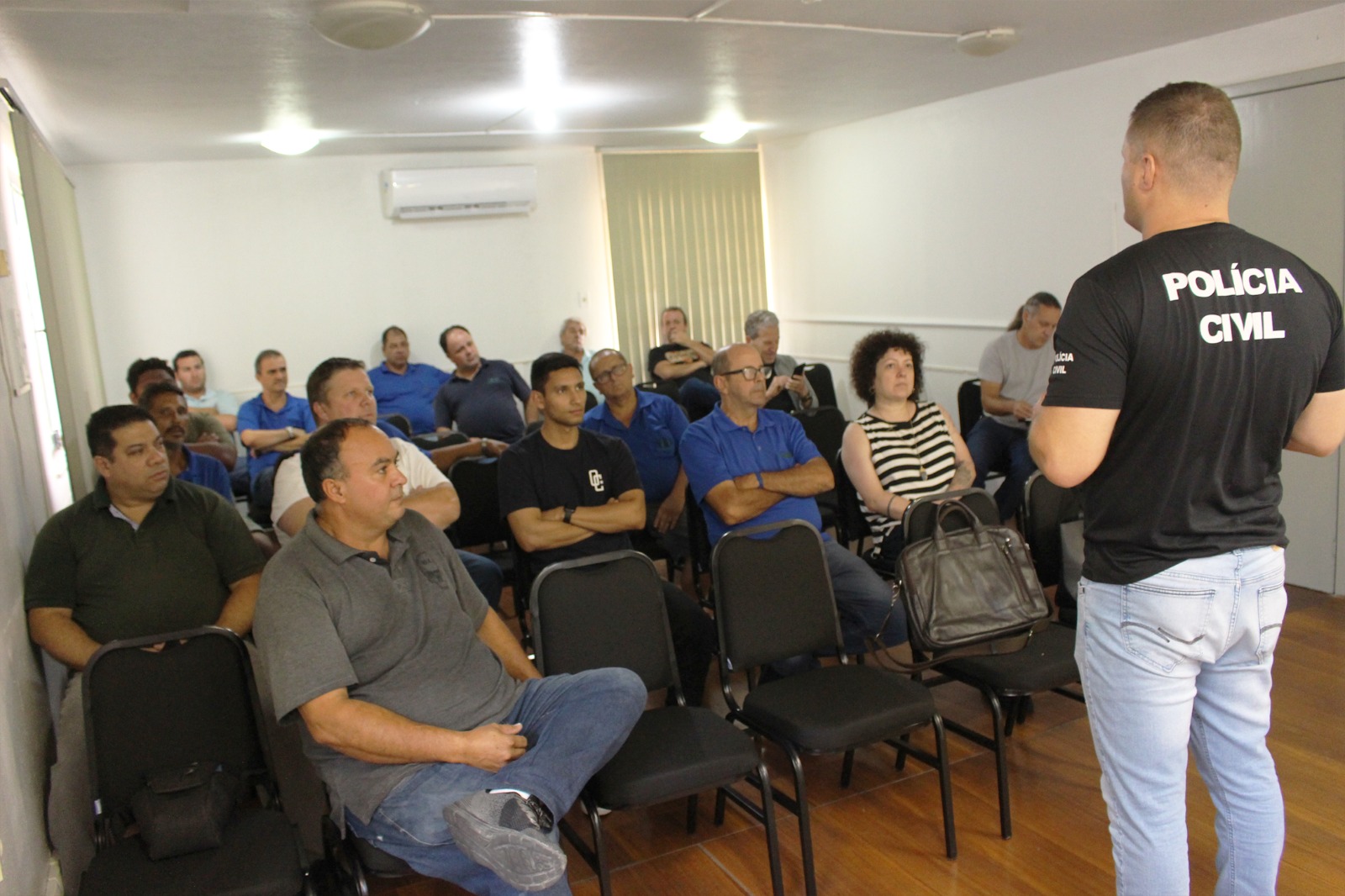 Servidores do Samae participam de palestra sobre assédio e importunação sexual