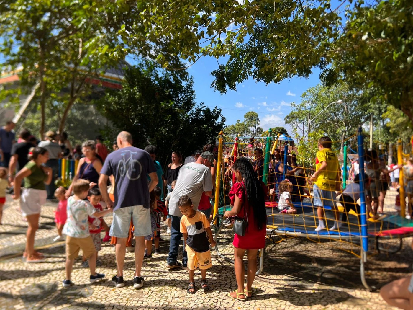 Caça aos Ovos no Parque Zoobotânico atrai milhares de crianças