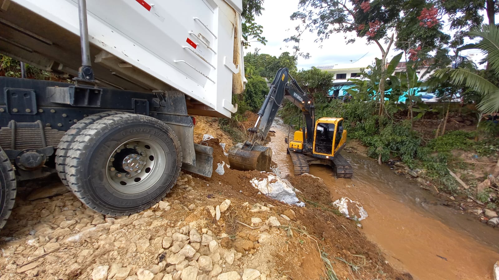 Confira as ações da Secretaria de Obras programadas para esta segunda-feira (08)