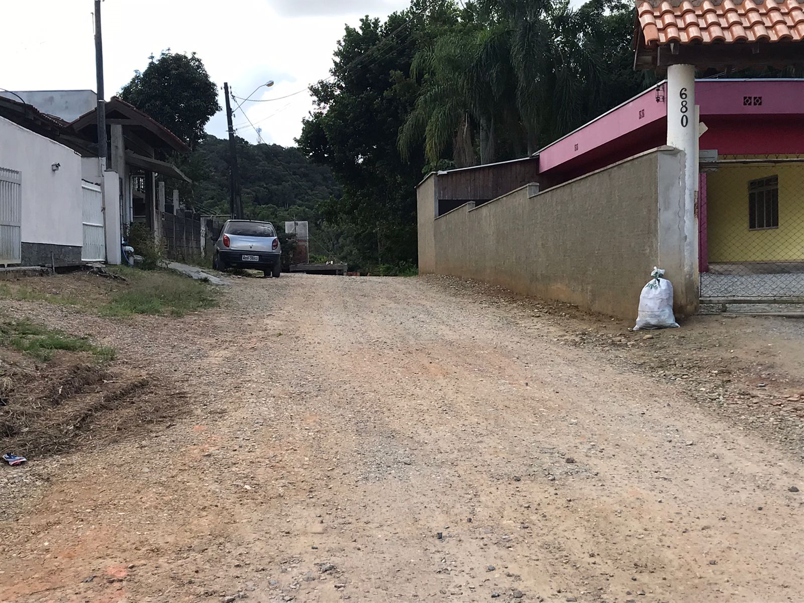 Secretaria de Obras trabalha para viabilizar pavimentação na rua AC-020