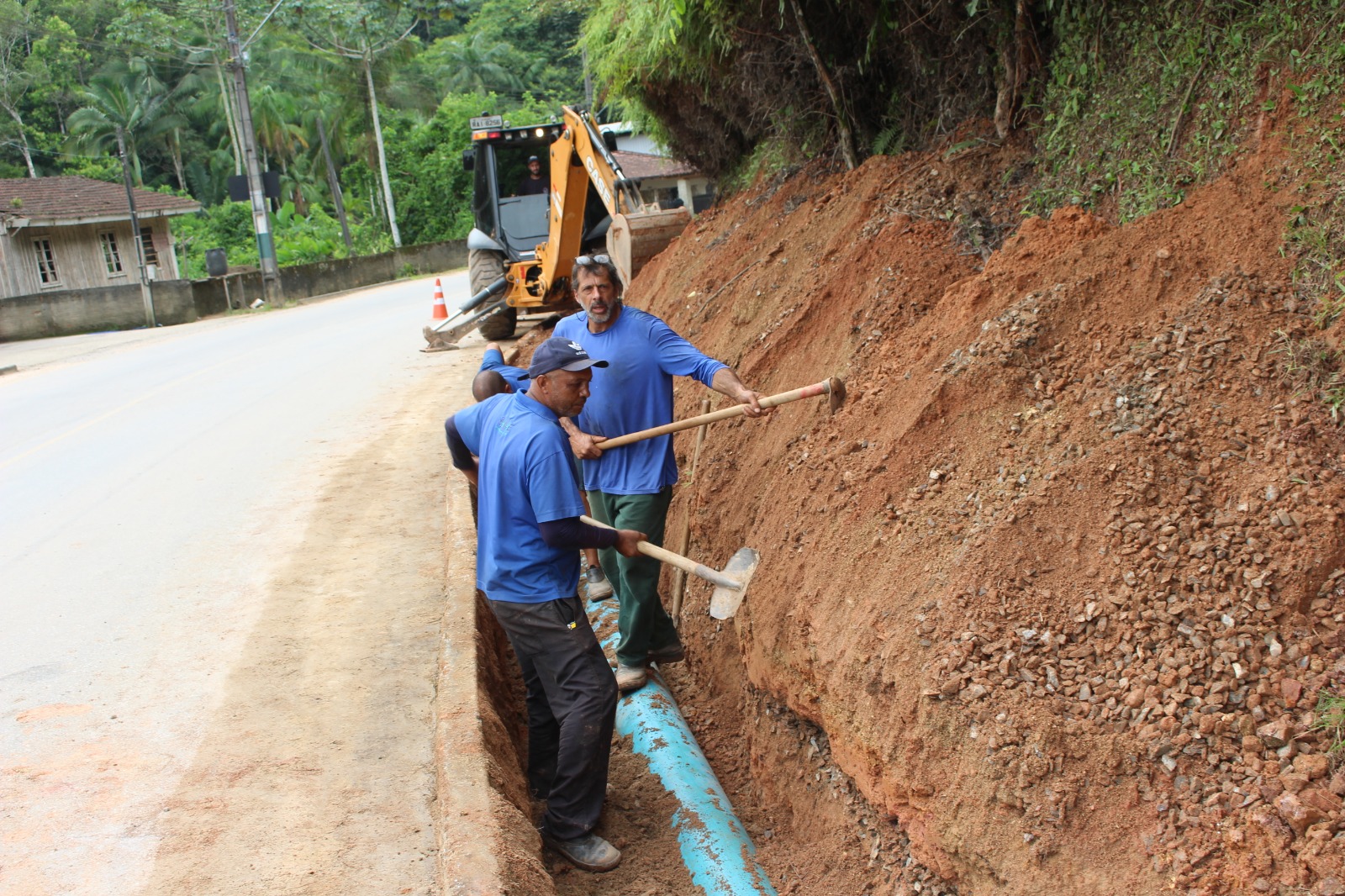 Samae inicia nova adutora de água no bairro Limeira