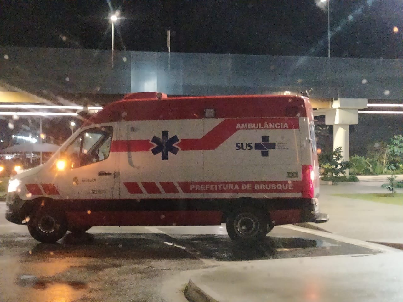 Prefeitura desmente notícia falsa sobre suposto transporte ilegal em ambulância