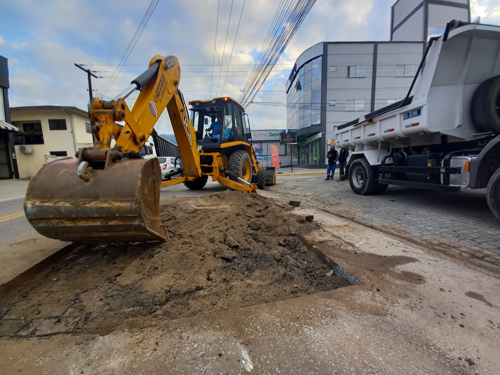 Confira as ações da Secretaria de Obras programadas para esta quarta-feira (21)