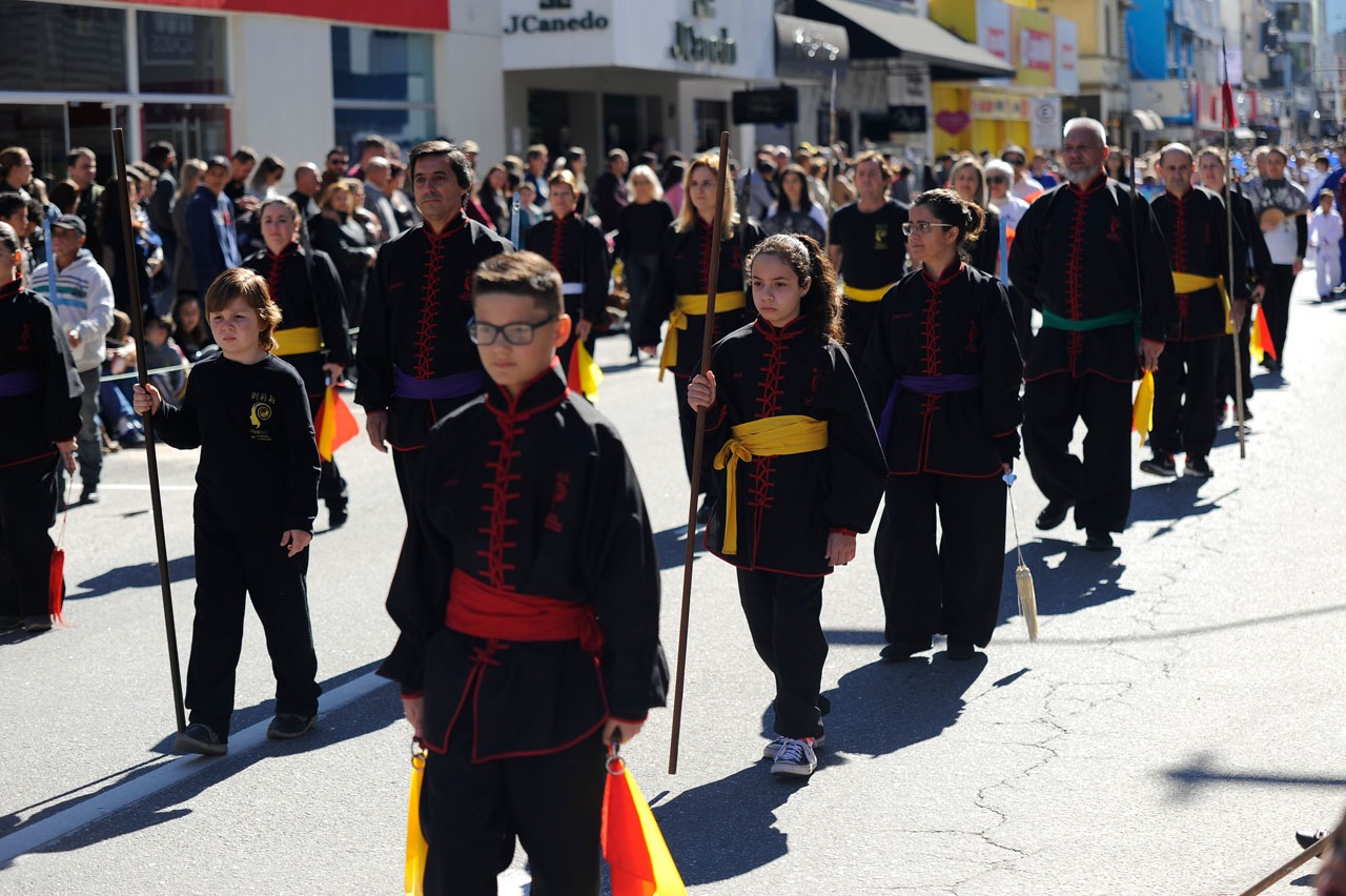 Desfile em comemoração aos 163 anos de Brusque é nesta sexta-feira (04)