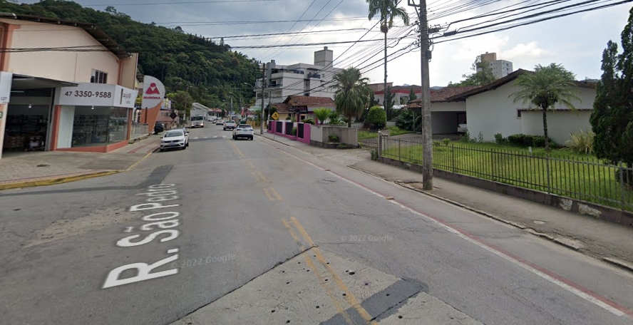 Rua São Pedro estará fechada a partir de segunda-feira (30)