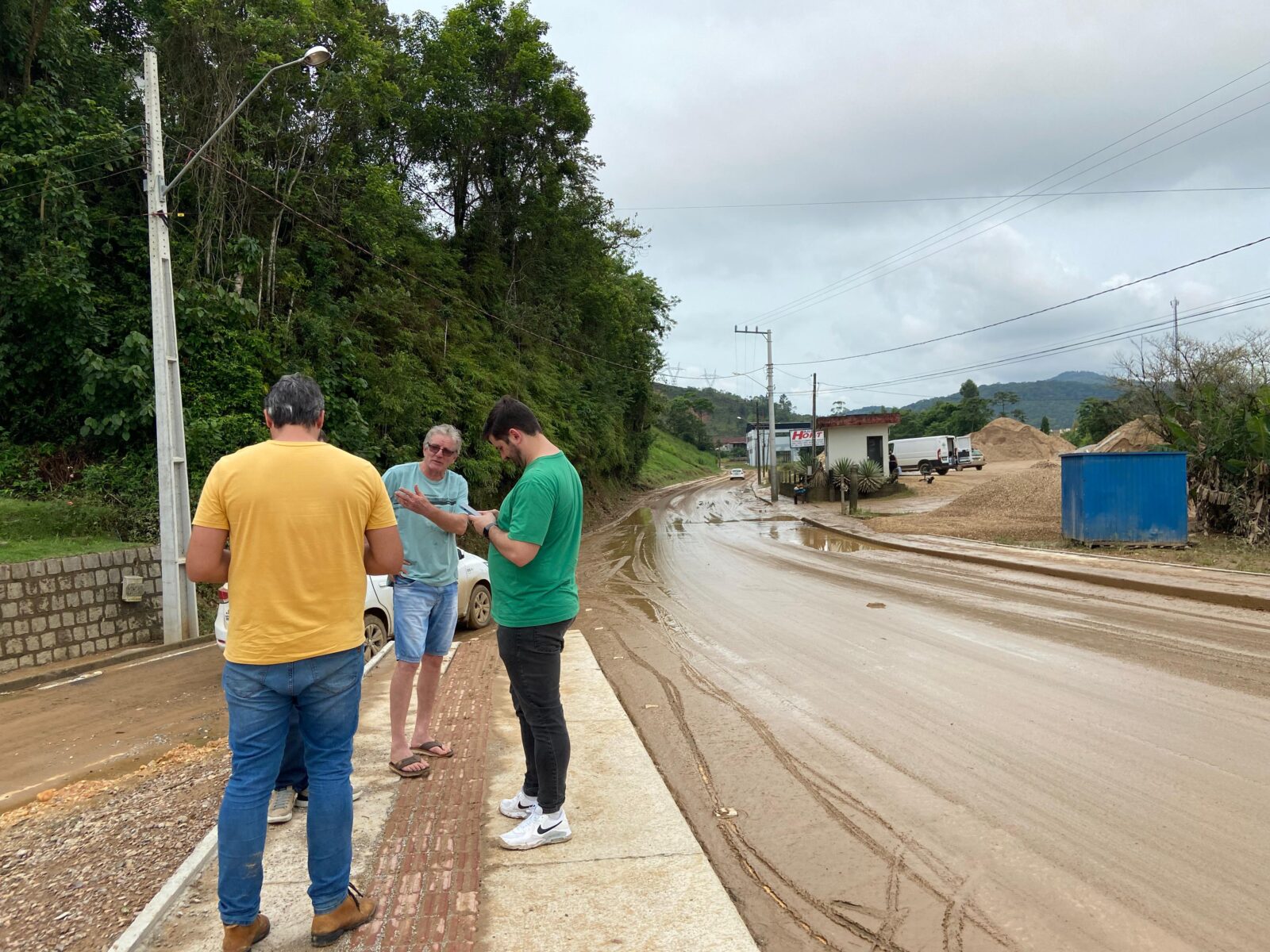 Secretário de Obras fala sobre prejuízos causados pela cheia do Itajaí-Mirim