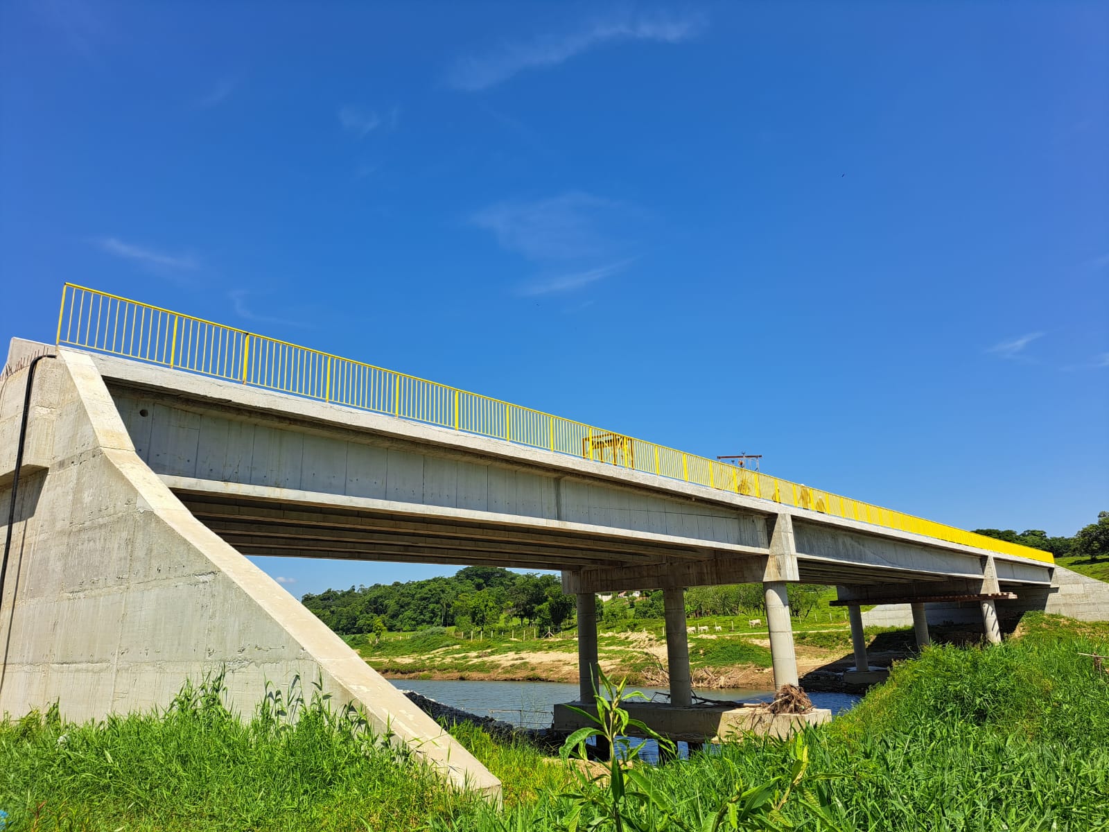 Ponte que ligará os bairros Rio Branco e Jardim Maluche está em sua reta final