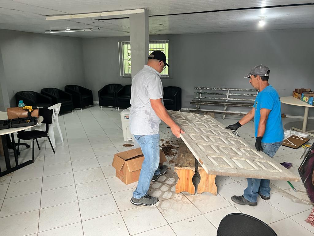 Prefeitura de Brusque realiza mutirão para recuperação de albergue municipal