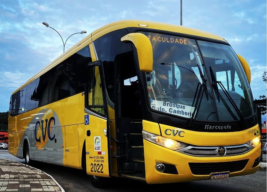 Estudantes devem solicitar sua carteirinha do transporte universitário