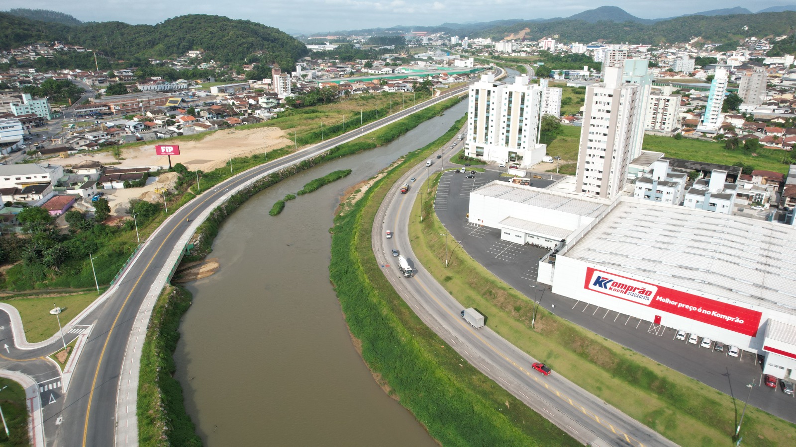 Obras na Rua Victor Meirelles começam neste sábado (3)