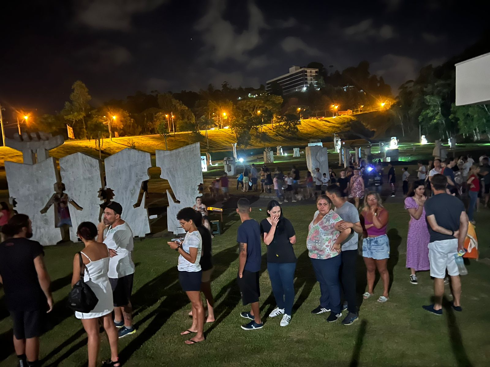Mais de 1400 pessoas compareceram ao “Astronomia no Parque”