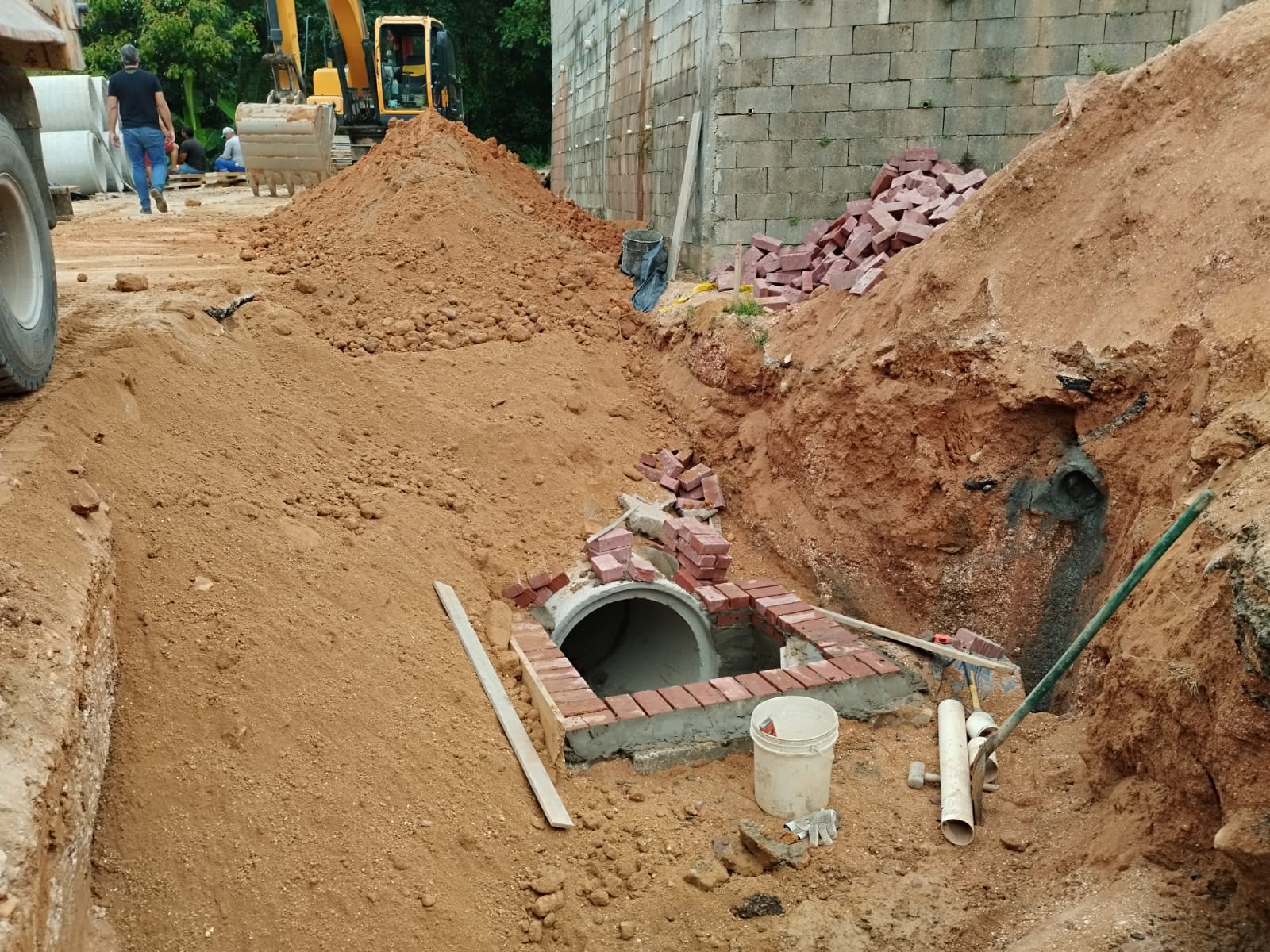 Confira as ações da Secretaria de Obras programadas para esta segunda-feira (18)