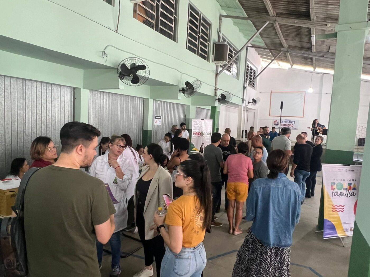 Bairro Limeira recebe Prefeitura nos Bairros nesta manhã de sábado (13)