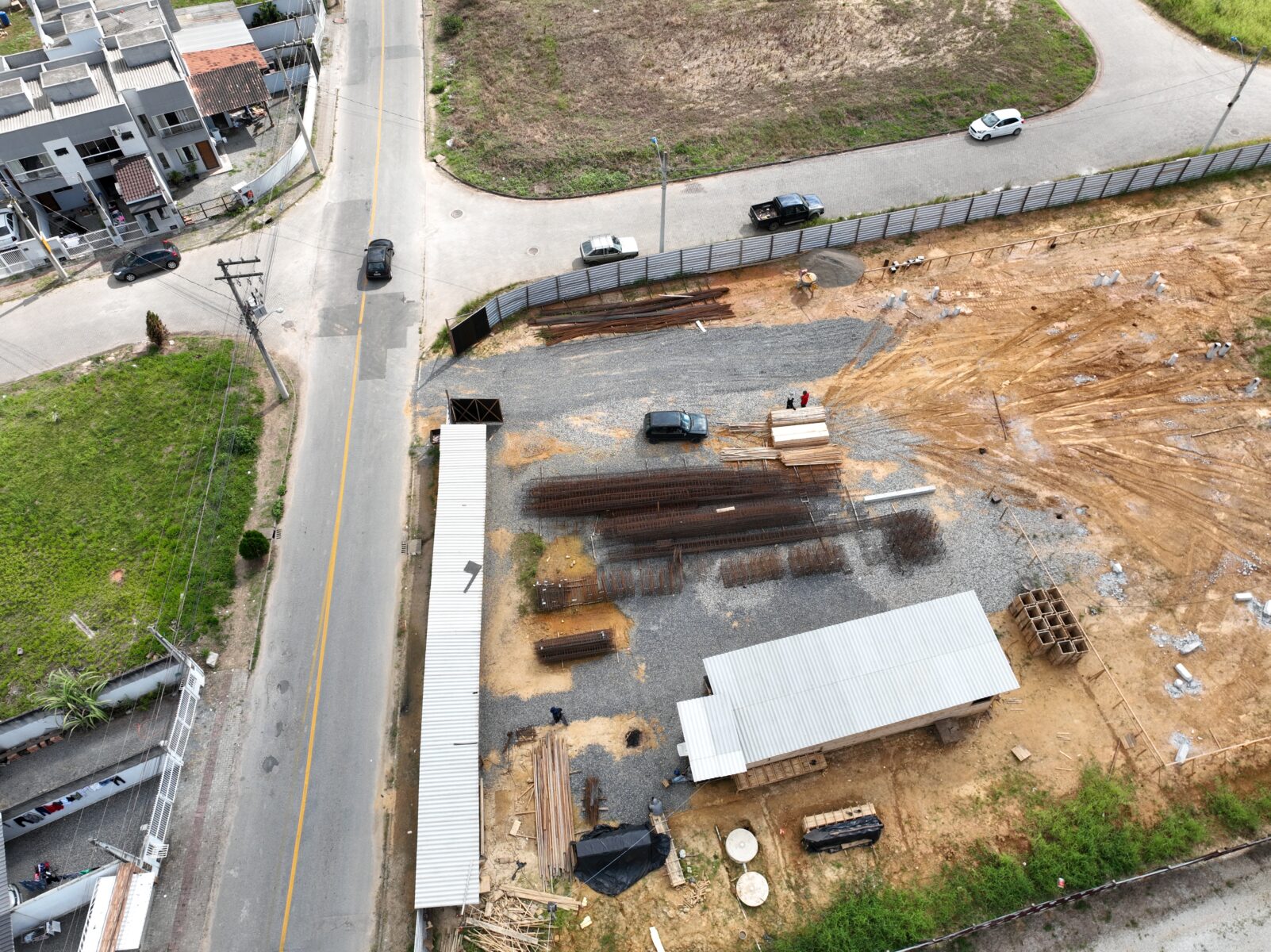 Obras no Centro de Educação Infantil Tia Ana, no bairro Limeira, avançam