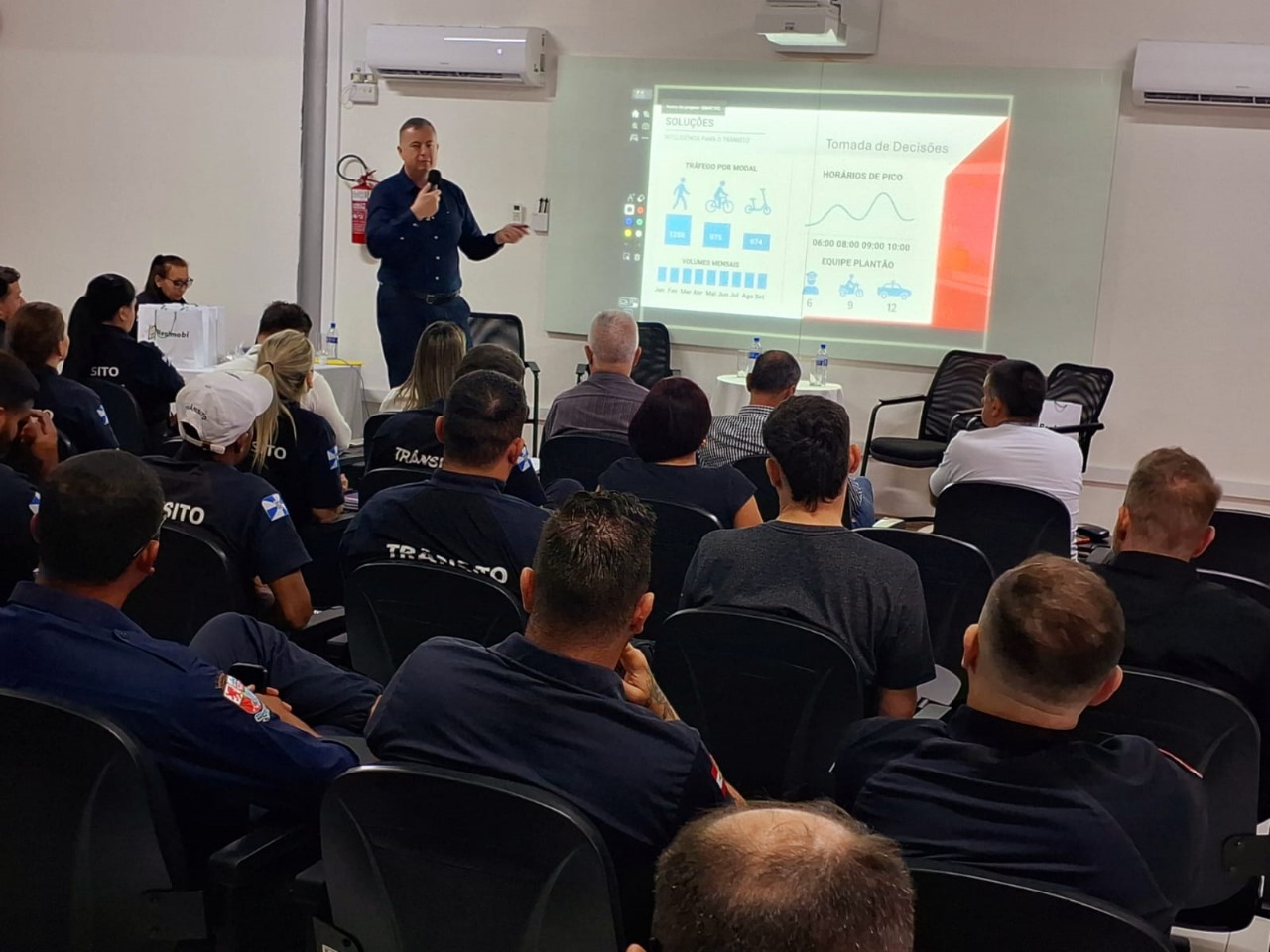 Agentes da GTB participam do 1º Fórum de Micromobilidade e Mobilidade Sustentável em Balneário Camboriú